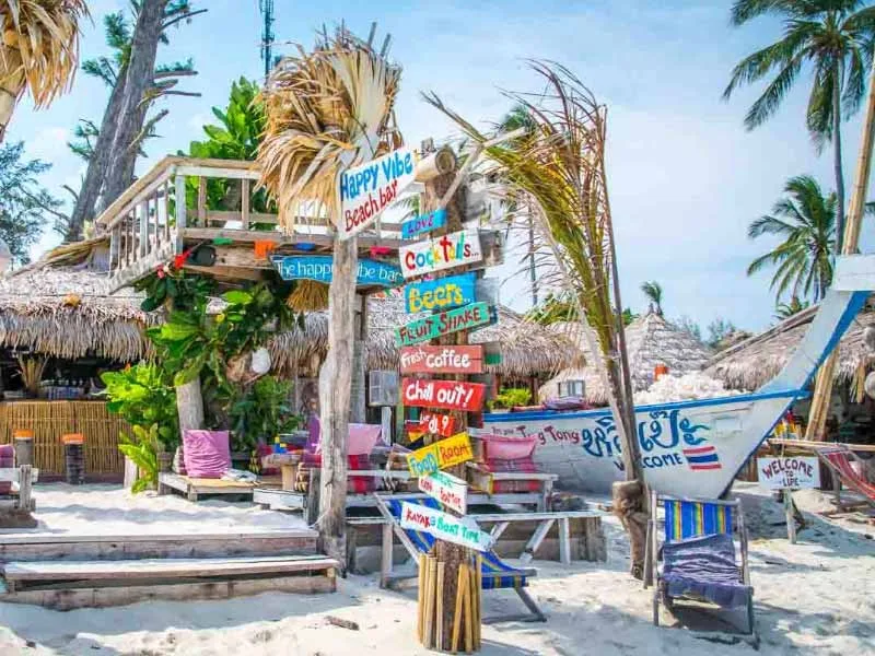 Strandbar koh lipe beach bar