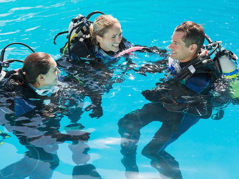 divemaster course