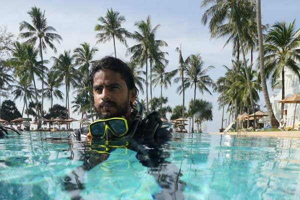 Achyut diving instructor