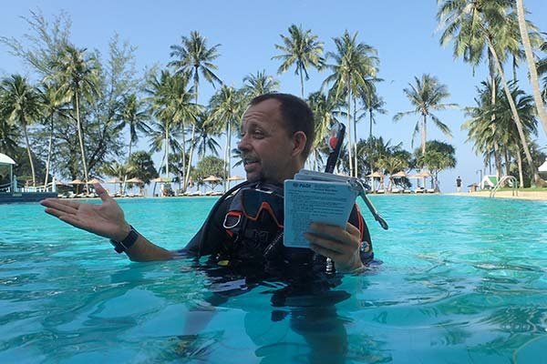 PADI IDC candidate Tony